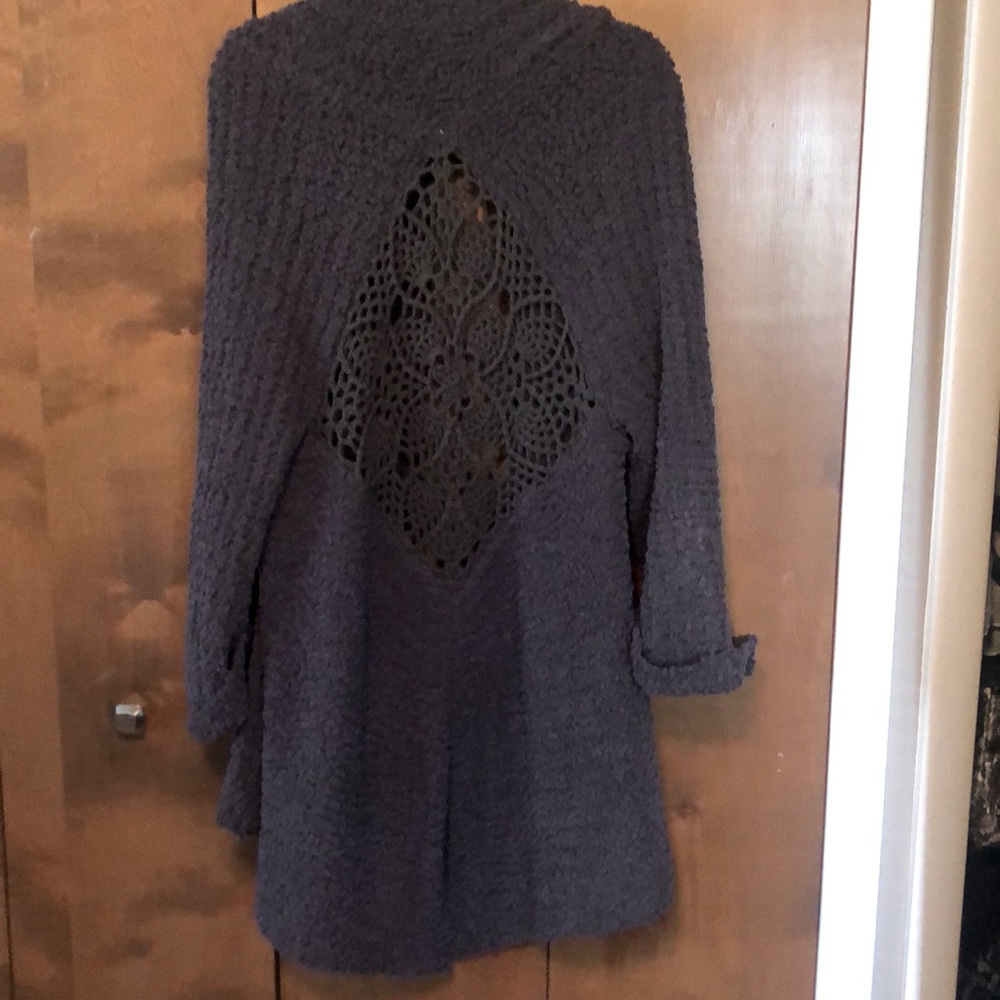 Chenille sweater w/ open design on back gorgeous